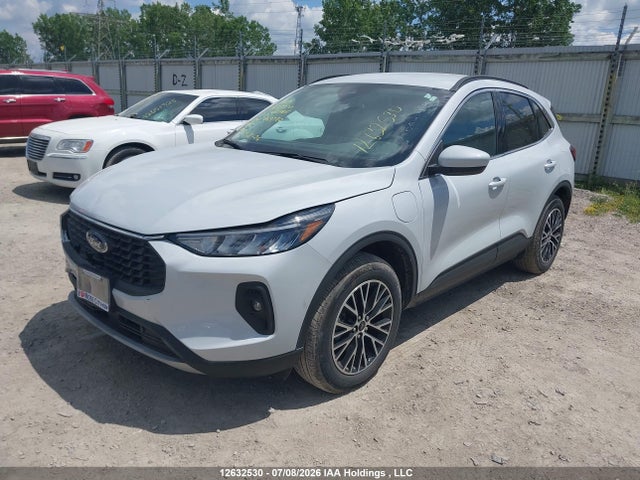 2025 Ford Escape Phev მანქანა იყიდება აუქციონზე, vin: 1FMCU0E15SUA63380, აუქციონის ნომერი: 12632530