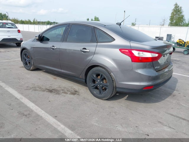 Ford FOCUS SE 2014 1FADP3F23EL426512 Image 3
