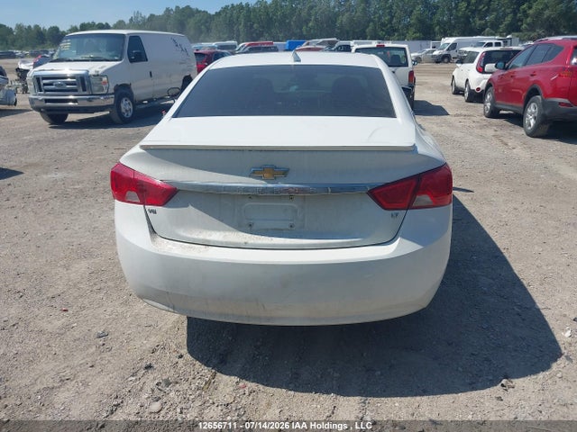 Chevrolet IMPALA 1LT 2018 2G1105S32J9173897 Image 16