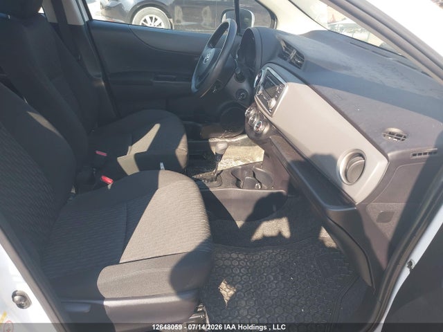 Toyota YARIS LE 2014 VNKKTUD33EA000689 Image 5