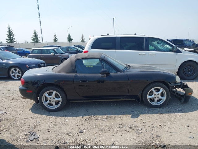 Продаж на аукціоні авто 2001 Mazda Mx-5 Miata 1.8, vin: JM1NB353410205231, номер лоту: 12666227