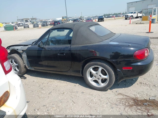 Продаж на аукціоні авто 2001 Mazda Mx-5 Miata 1.8, vin: JM1NB353410205231, номер лоту: 12666227
