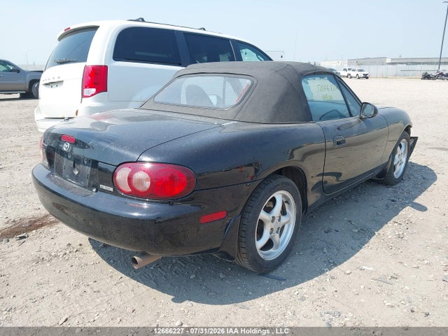 Продаж на аукціоні авто 2001 Mazda Mx-5 Miata 1.8, vin: JM1NB353410205231, номер лоту: 12666227