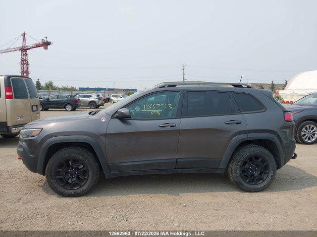 Продажа на аукционе авто 2019 Jeep Cherokee Trailhawk, vin: 1C4PJMBN2KD450238, номер лота: 12662963