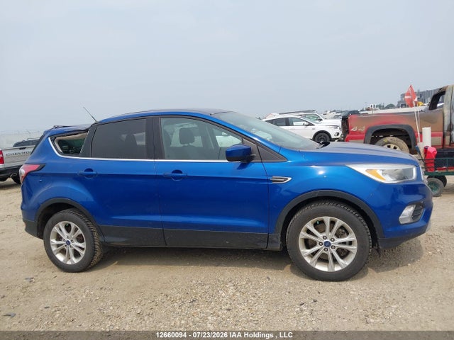 Ford ESCAPE SE 2017 1FMCU9G96HUD31661 Image 14