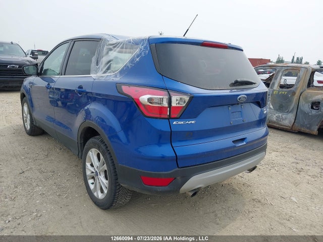Ford ESCAPE SE 2017 1FMCU9G96HUD31661 Image 3