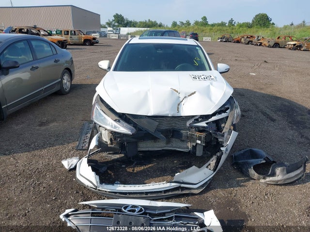 2020 Hyundai Elantra Preferred With Sun And Safety Package Auto Ivt მანქანა იყიდება აუქციონზე, vin: KMHD84LF3LU925964, აუქციონის ნომერი: 12673328