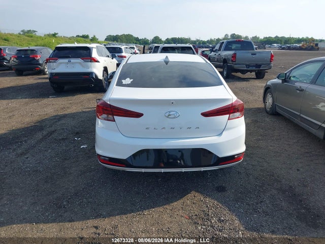 2020 Hyundai Elantra Preferred With Sun And Safety Package Auto Ivt მანქანა იყიდება აუქციონზე, vin: KMHD84LF3LU925964, აუქციონის ნომერი: 12673328