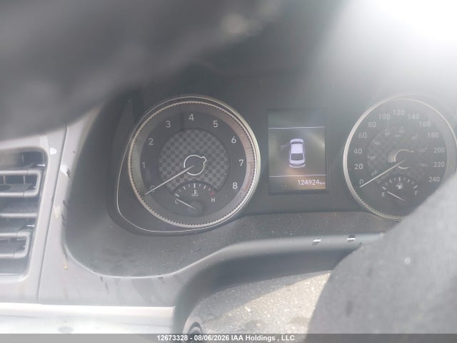 2020 Hyundai Elantra Preferred With Sun And Safety Package Auto Ivt მანქანა იყიდება აუქციონზე, vin: KMHD84LF3LU925964, აუქციონის ნომერი: 12673328