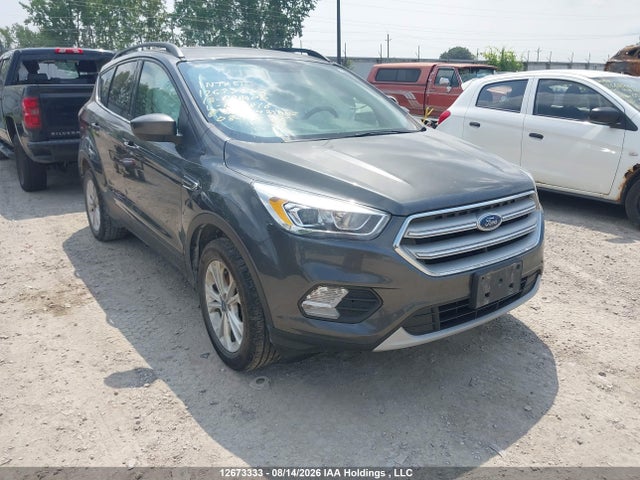 Продажа на аукционе авто 2018 Ford Escape, vin: 1FMCU9HD7JUC63816, номер лота: 12673333