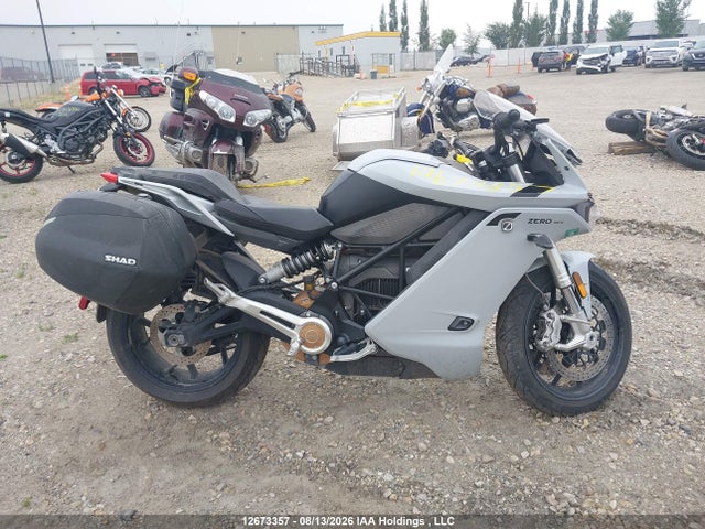 2022 Zero Motorcycles Inc Sr/s მანქანა იყიდება აუქციონზე, vin: 538ZFEZ75NCL21385, აუქციონის ნომერი: 12673357