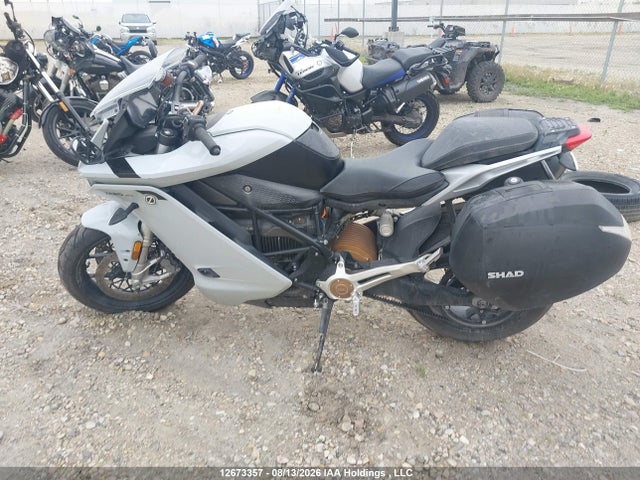 2022 Zero Motorcycles Inc Sr/s მანქანა იყიდება აუქციონზე, vin: 538ZFEZ75NCL21385, აუქციონის ნომერი: 12673357