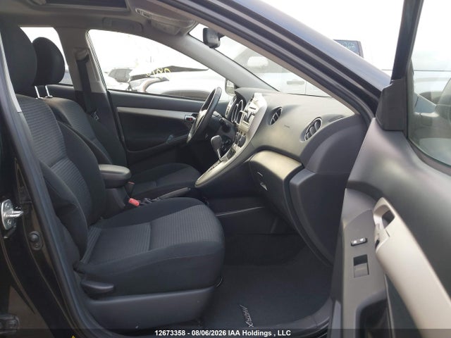 12673358 :رقم المزاد ، 2T1ME4EE3BC006754 vin ، 2011 Toyota Matrix Xrs مزاد بيع