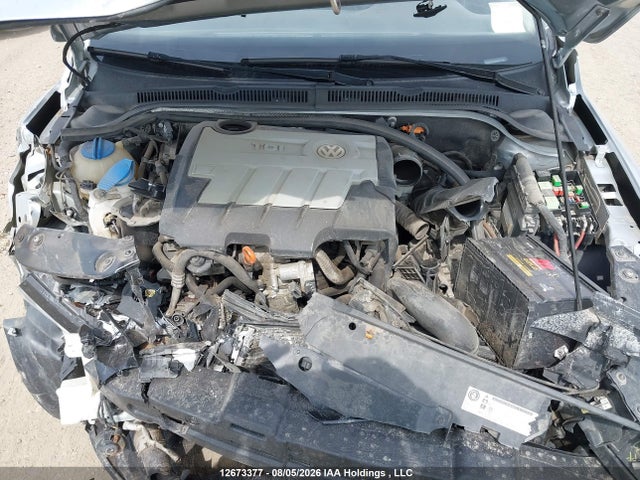 2014 Volkswagen Jetta Sedan მანქანა იყიდება აუქციონზე, vin: 3VWDL7AJ6EM271106, აუქციონის ნომერი: 12673377