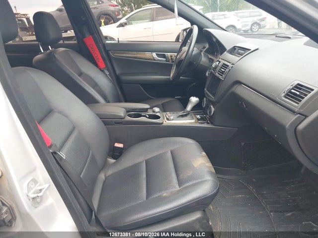 12673381 :رقم المزاد ، WDDGF8BB6AF499269 vin ، 2010 Mercedes-benz C 300 4matic مزاد بيع