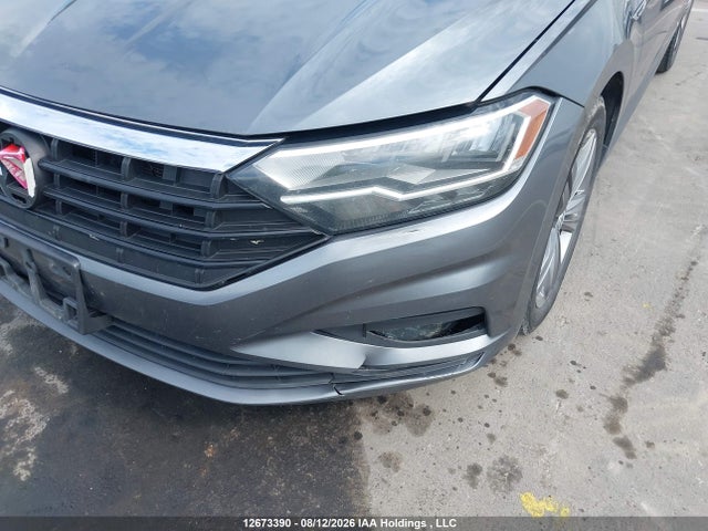 3VWE57BU2KM011563 Volkswagen Jetta 1.4 Tsi Highline
