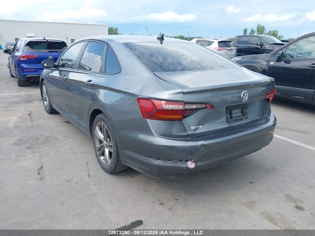 3VWE57BU2KM011563 Volkswagen Jetta 1.4 Tsi Highline
