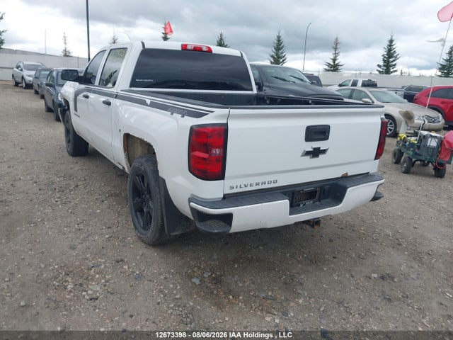 Chevrolet Silverado 1500 Custom 2018 3GCUKPEC5JG249141 Image 3