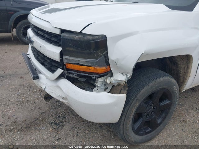 Chevrolet Silverado 1500 Custom 2018 3GCUKPEC5JG249141 Image 6