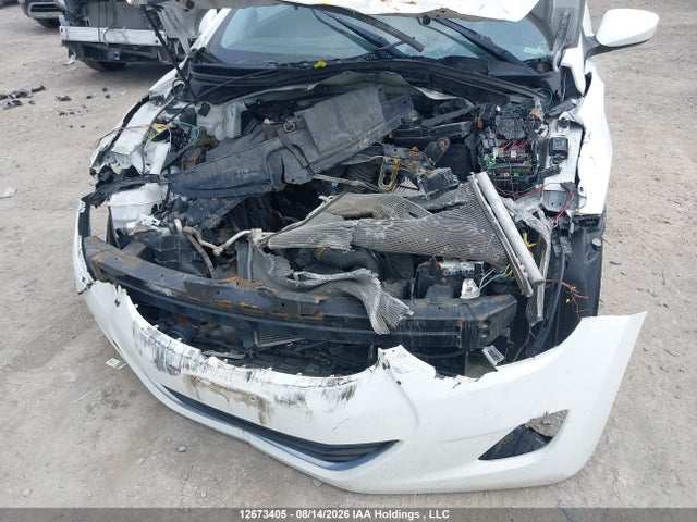 Продажа на аукционе авто 2013 Hyundai Elantra Gls, vin: 5NPDH4AE3DH212606, номер лота: 12673405
