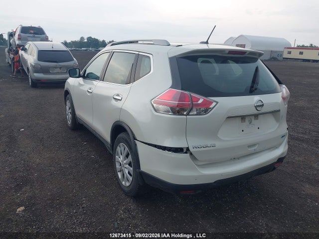 12673415 :رقم المزاد ، 5N1AT2MT6FC772811 vin ، 2015 Nissan Rogue S/sv مزاد بيع