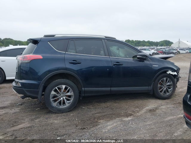 Toyota RAV4 2017 JTMRJREV1HD077347 Image 14
