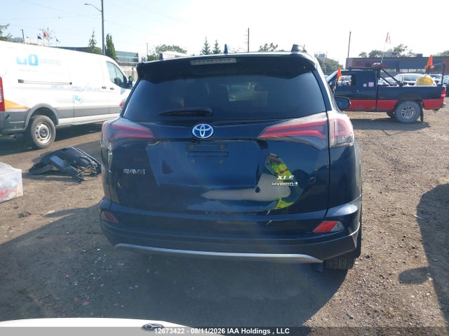 Toyota RAV4 2017 JTMRJREV1HD077347 Image 16