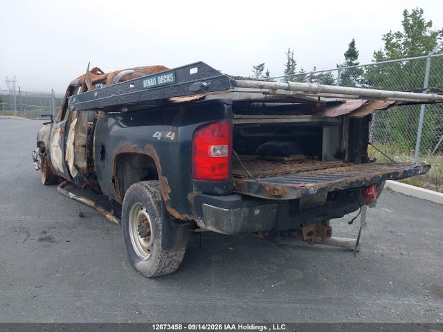 12673458 :رقم المزاد ، 1GC1KYC82BF187109 vin ، 2011 Chevrolet Silverado 2500hd Ltz مزاد بيع