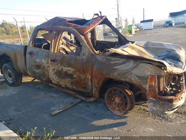 12673458 :رقم المزاد ، 1GC1KYC82BF187109 vin ، 2011 Chevrolet Silverado 2500hd Ltz مزاد بيع