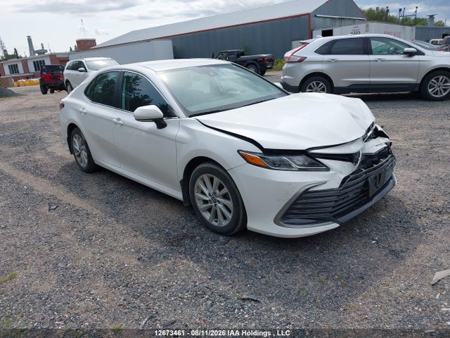 2023 Toyota Camry Hybrid Le მანქანა იყიდება აუქციონზე, vin: 4T1C31AK0PU601899, აუქციონის ნომერი: 12673461