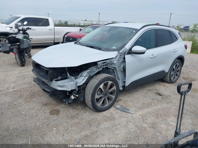 Ford Escape Platinum 2025 1FMCU9JA9SUB30217 Image 2