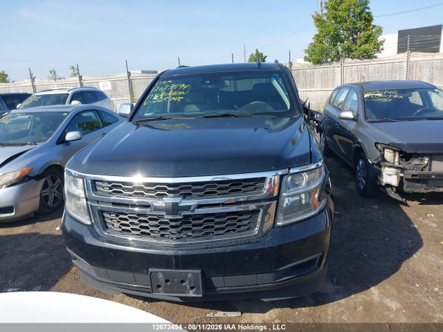 Продажа на аукционе авто 2017 Chevrolet Suburban K1500 Lt, vin: 1GNSKHKC0HR228748, номер лота: 12673494