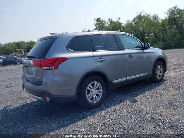 Продажа на аукционе авто 2017 Mitsubishi Outlander Es, vin: JA4AZ2A36HZ606953, номер лота: 12673503