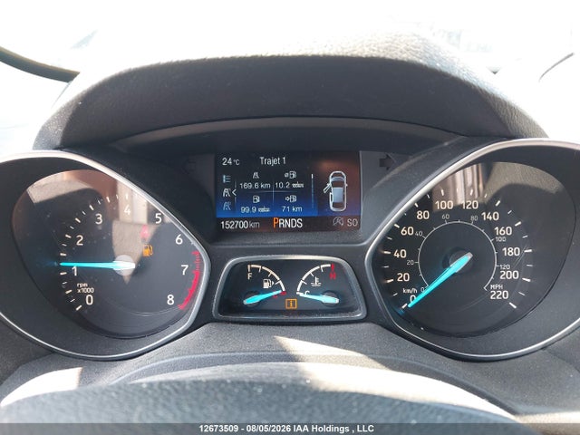 1FMCU9GD5KUA00131 Ford ESCAPE SE