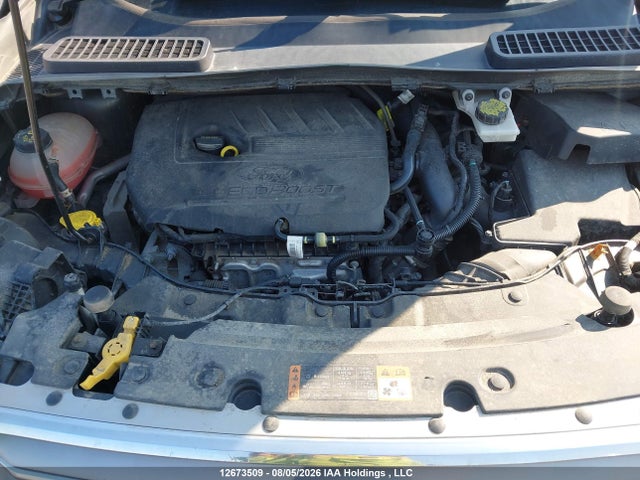 1FMCU9GD5KUA00131 Ford ESCAPE SE