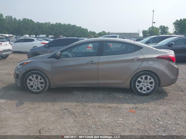 5NPDH4AE4FH563656 Hyundai ELANTRA GL