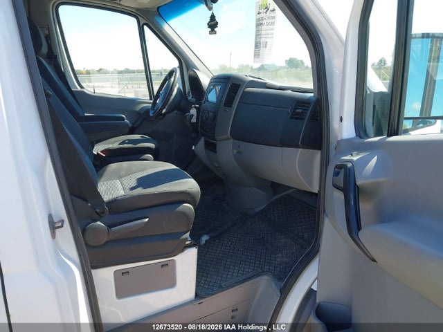 2012 Mercedes-benz Sprinter 2500 Standard Roof მანქანა იყიდება აუქციონზე, vin: WD3BE7CCXC5681889, აუქციონის ნომერი: 12673520