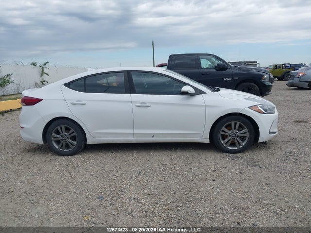 Hyundai Elantra 2018 KMHD84LF0JU623254 Image 13