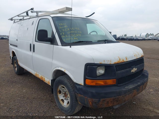 12673546 :رقم المزاد ، 1GCGG25U271203624 vin ، 2007 Chevrolet Express G2500 مزاد بيع