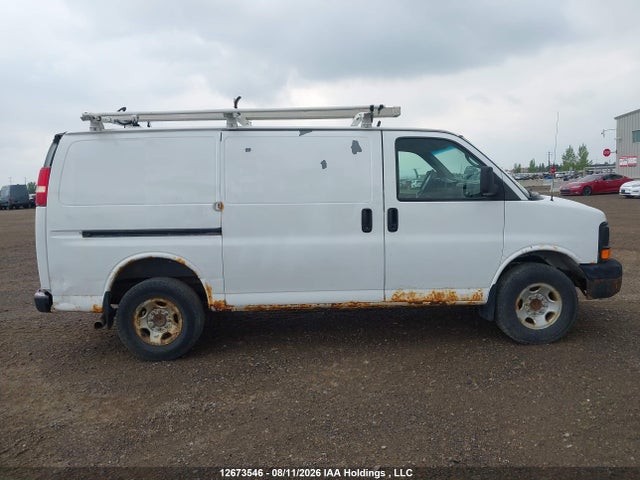 12673546 :رقم المزاد ، 1GCGG25U271203624 vin ، 2007 Chevrolet Express G2500 مزاد بيع