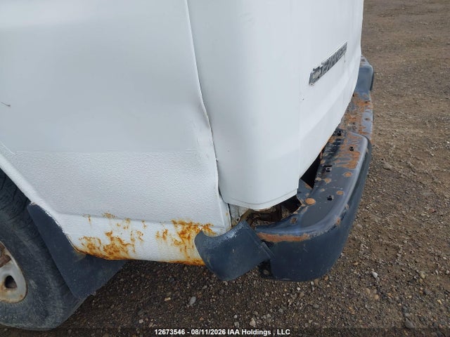 12673546 :رقم المزاد ، 1GCGG25U271203624 vin ، 2007 Chevrolet Express G2500 مزاد بيع
