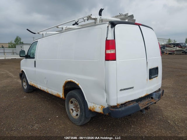 12673546 :رقم المزاد ، 1GCGG25U271203624 vin ، 2007 Chevrolet Express G2500 مزاد بيع