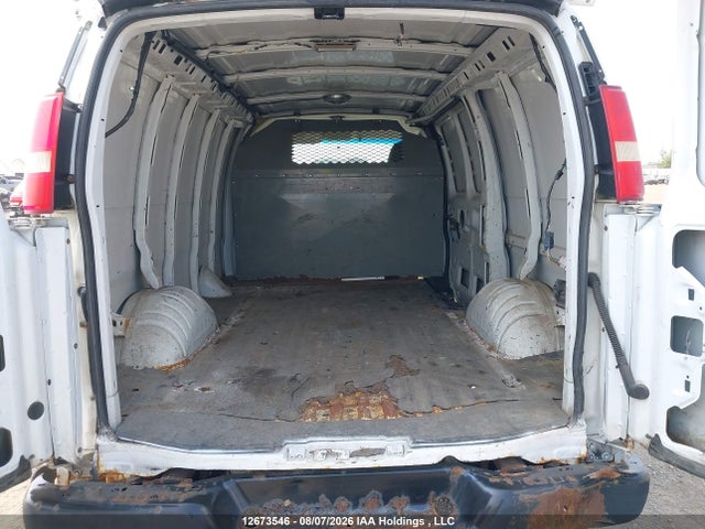 12673546 :رقم المزاد ، 1GCGG25U271203624 vin ، 2007 Chevrolet Express G2500 مزاد بيع
