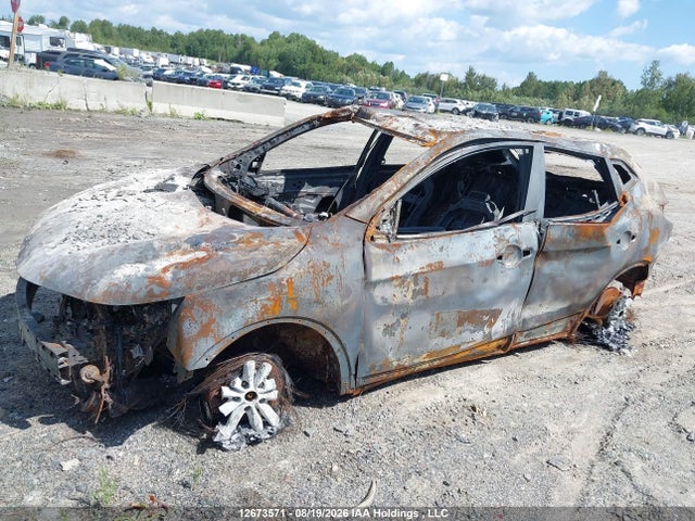 JN1BJ1CR9HW100566 Nissan Qashqai S/sl/sv