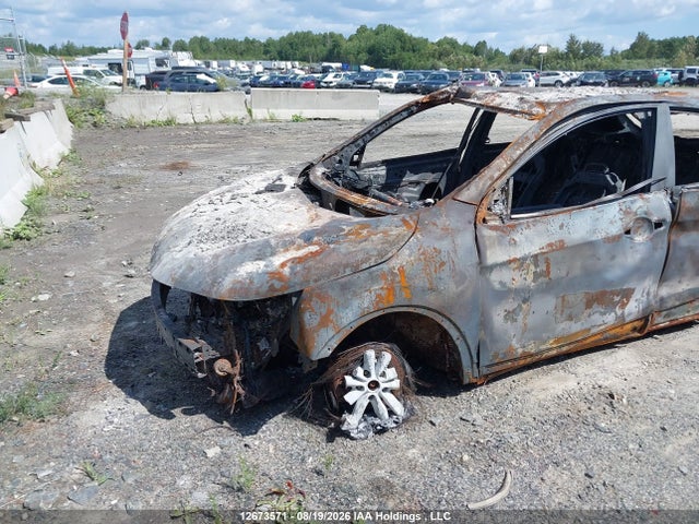 JN1BJ1CR9HW100566 Nissan Qashqai S/sl/sv