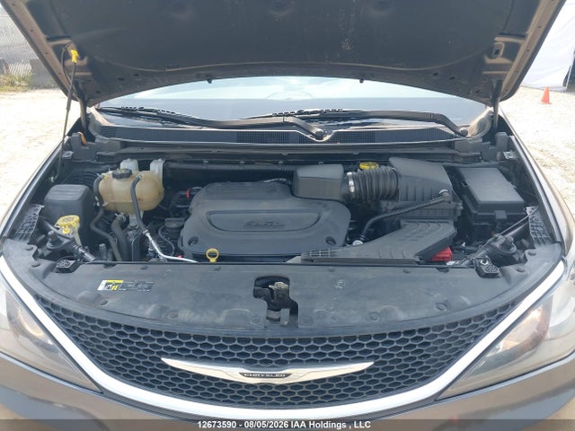12673590 :رقم المزاد ، 2C4RC1ZG6MR554823 vin ، 2021 Chrysler Grand Caravan Sxt مزاد بيع