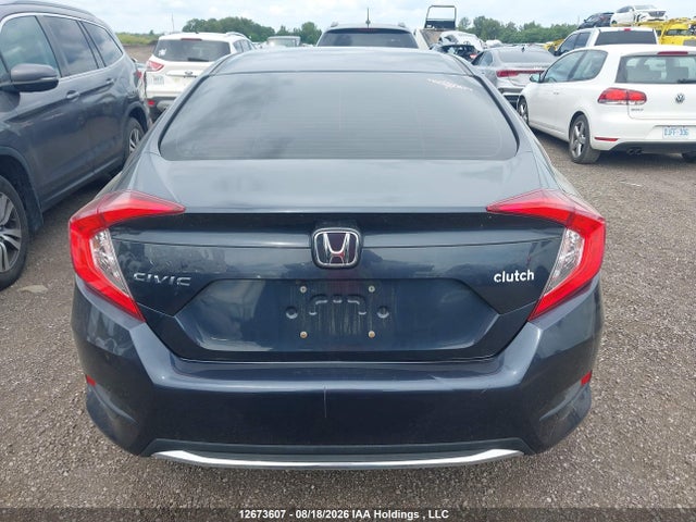 Honda Civic 2019 2HGFC2F75KH031827 Image 17