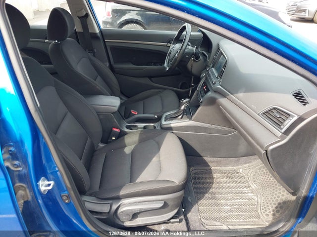 Продажа на аукционе авто 2018 Hyundai Elantra Gl Se, vin: KMHD84LF2JU692706, номер лота: 12673638