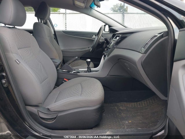 Продажа на аукционе авто 2012 Hyundai Sonata Gls, vin: 5NPEB4AC3CH367630, номер лота: 12673644