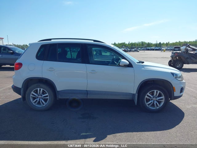 WVGHV7AX1FW575802 Volkswagen Tiguan S/se/sel/r-line